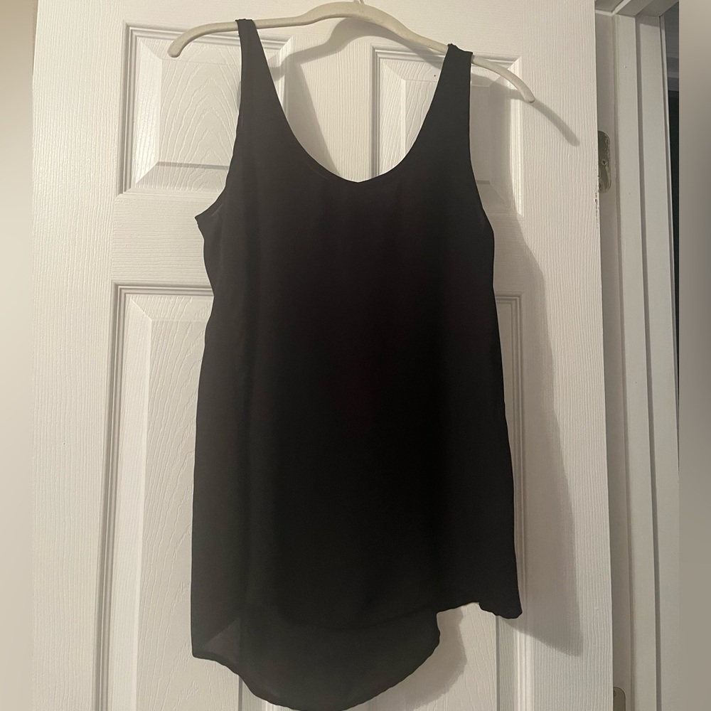 Women’s sleeveless blouse